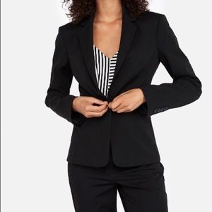 NWT Express cran/maroon/burgundy blazer size 6